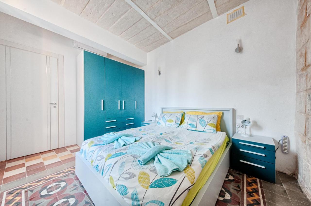 Kalkara Cosy 2 Bedroom Maisonette المظهر الخارجي الصورة