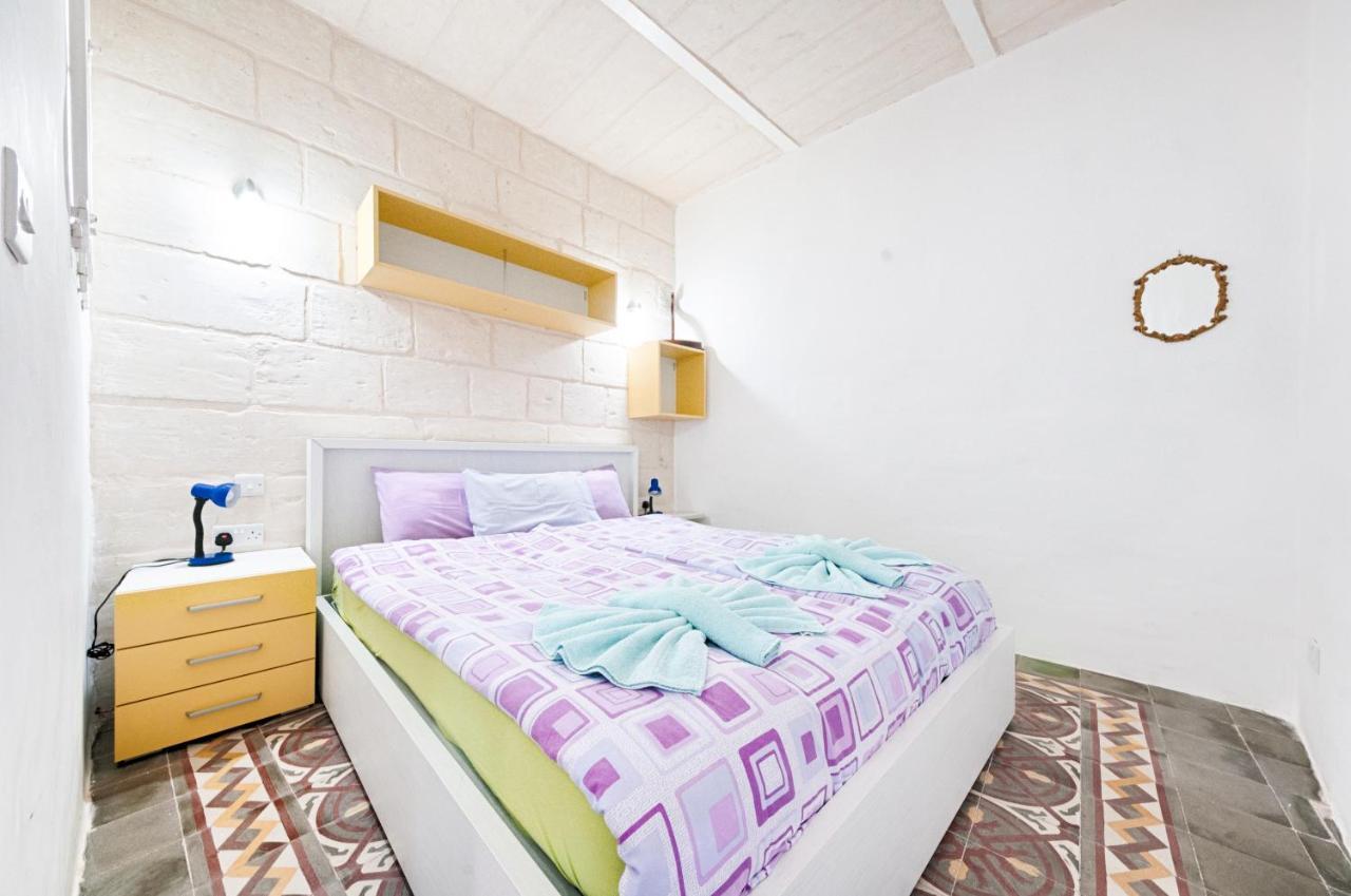 Kalkara Cosy 2 Bedroom Maisonette المظهر الخارجي الصورة